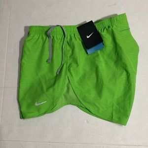 NIKE WOMEN’S XL RUNNING GYM SHORTS NWT